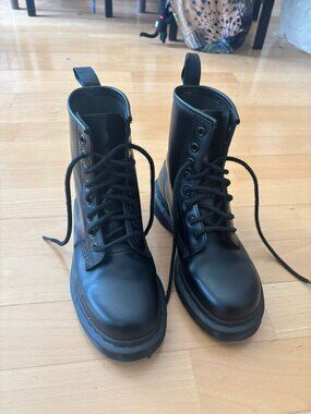 Dr. Martens 1460 Mono Black Boots EU 37 / UK 4